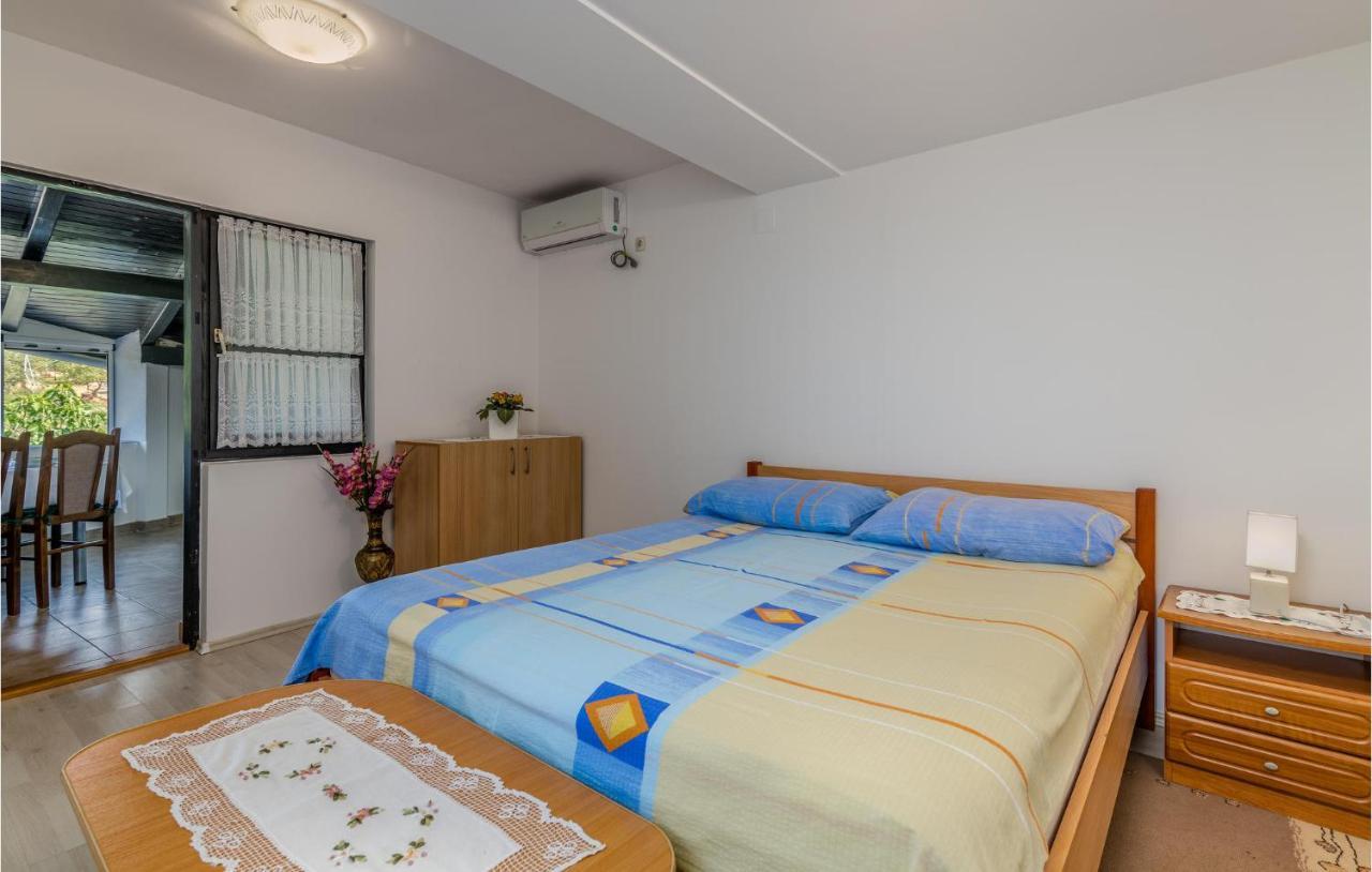 Amazing Apartment In Zupanje With Wifi Zewnętrze zdjęcie